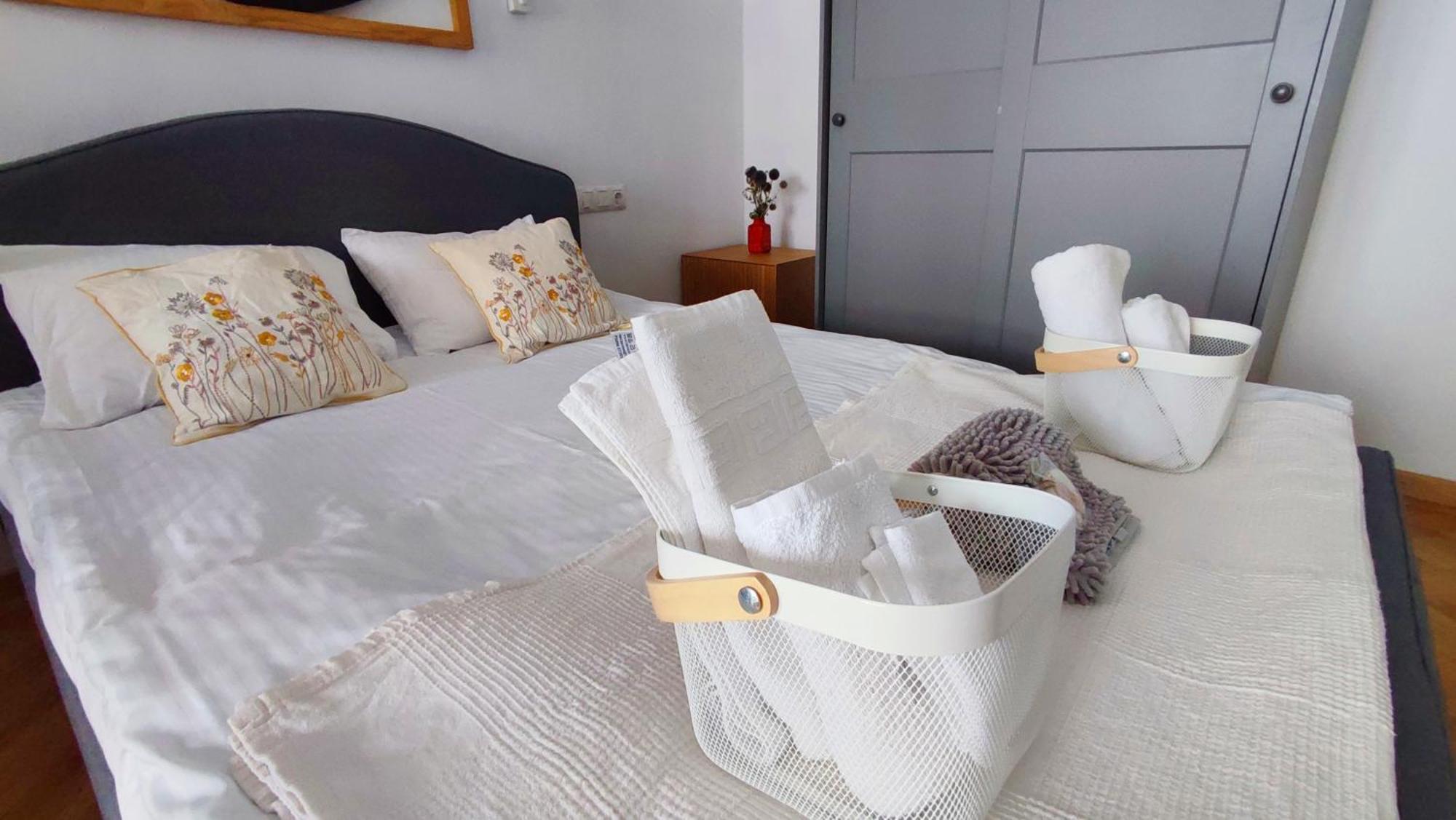 Isac 15 Central Apartment Kaloşvar Dış mekan fotoğraf